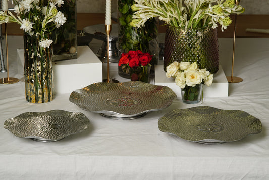 Aria Hammered Silver Platter Set - Rental