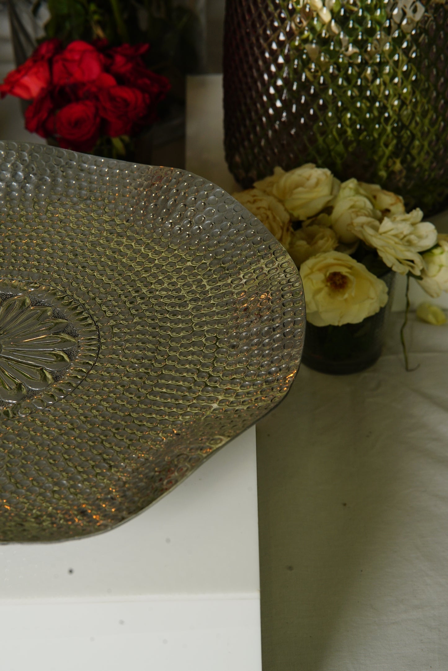 Aria Hammered Silver Platter Set - Rental