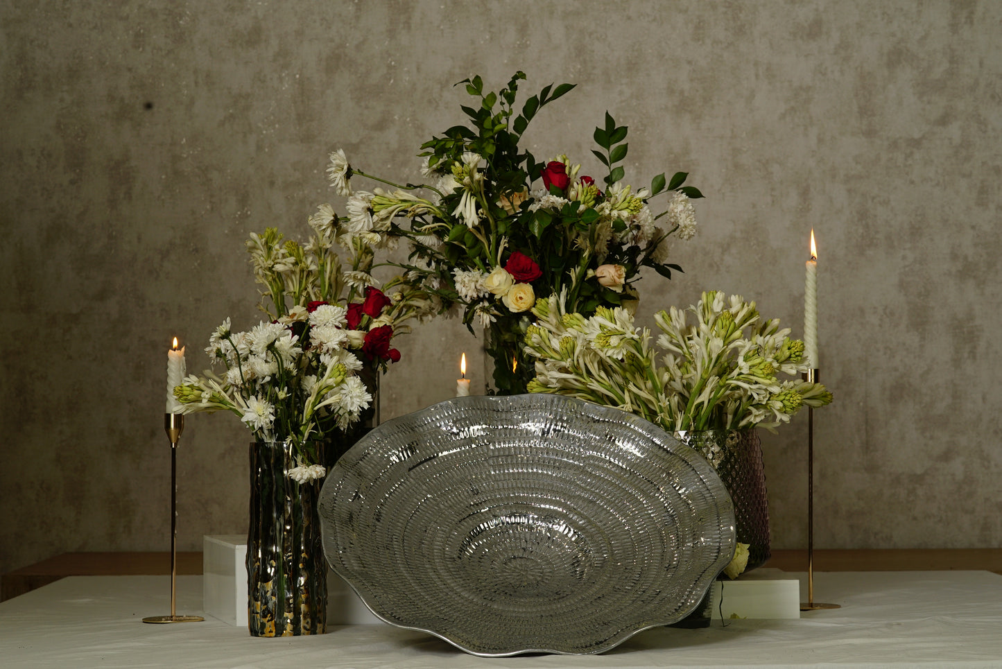 Raised Ripple Silver platter - Rental