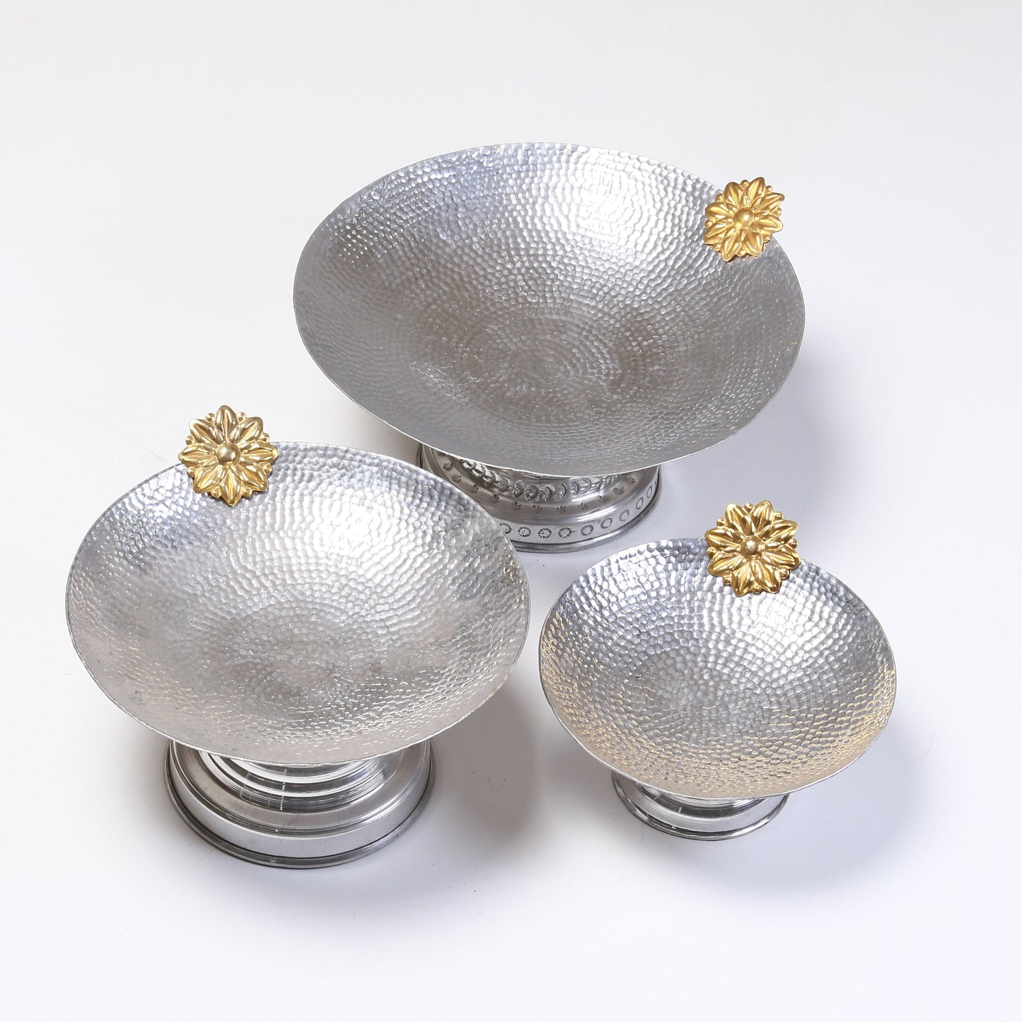 Silver Pedestal Bowl Set